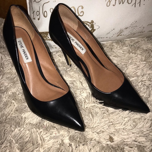 Steve Madden Shoes - Steve Madden Proto Heels